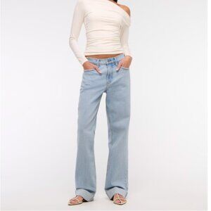 Abercrombie Low Rise Baggy Jean - 28 Short Light Double Cuff